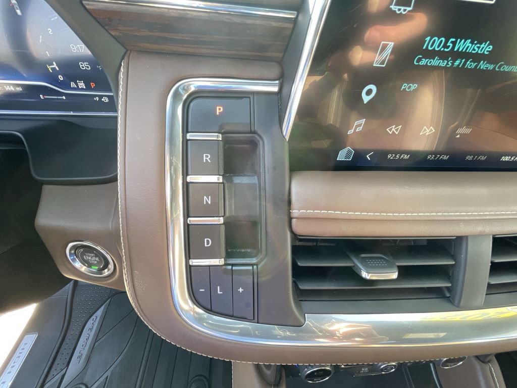 Certified 2023 Chevrolet Tahoe High Country w/ Premium Package 2 AWD/4WD image 16