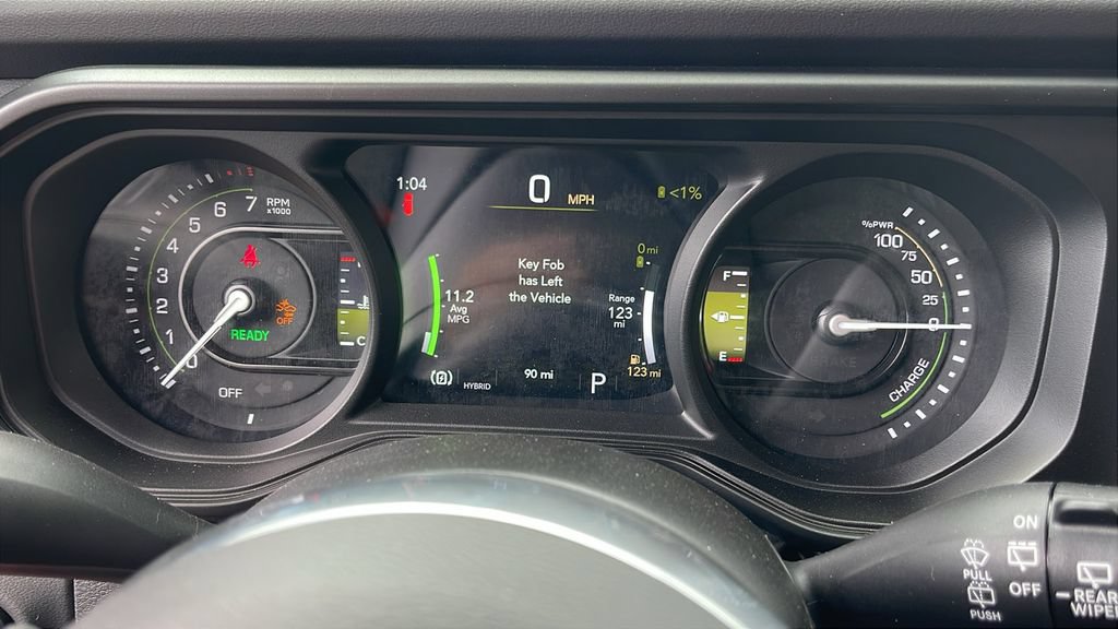 Used 2025 Jeep Wrangler Unlimited Sahara AWD/4WD image 30