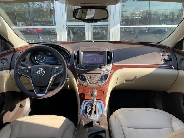 Used 2017 Buick Regal Sport Touring FWD image 33