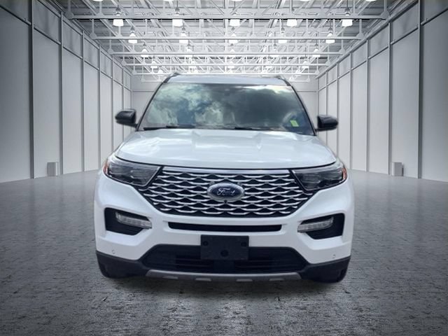 Used 2020 Ford Explorer Platinum w/ Premium Technology Package AWD/4WD image 2