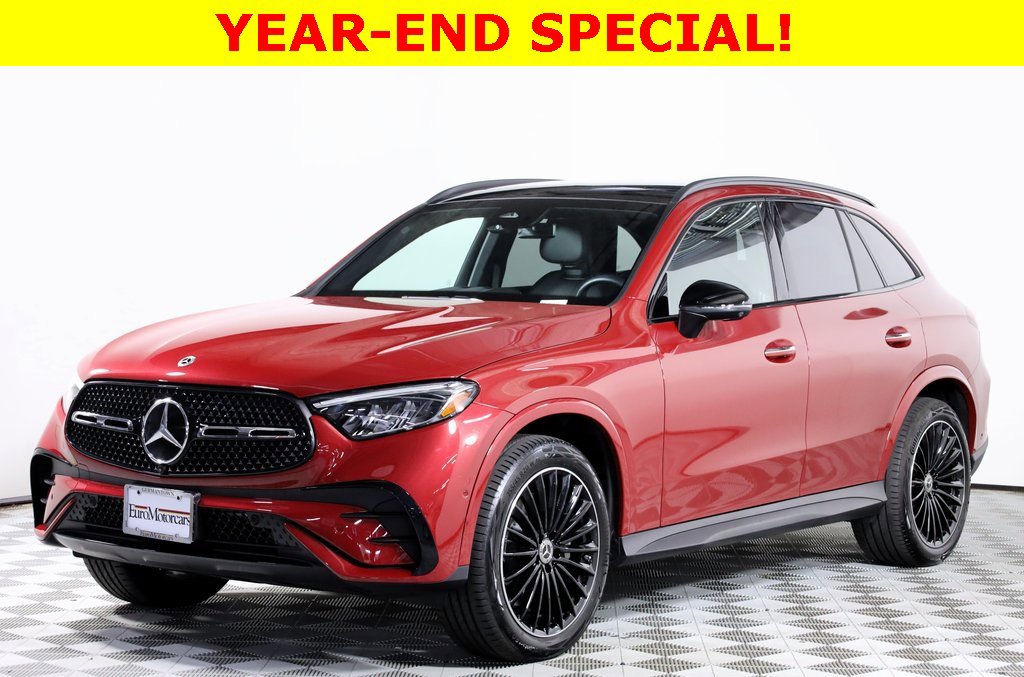 Used 2025 Mercedes-Benz GLC 300 4MATIC image 3