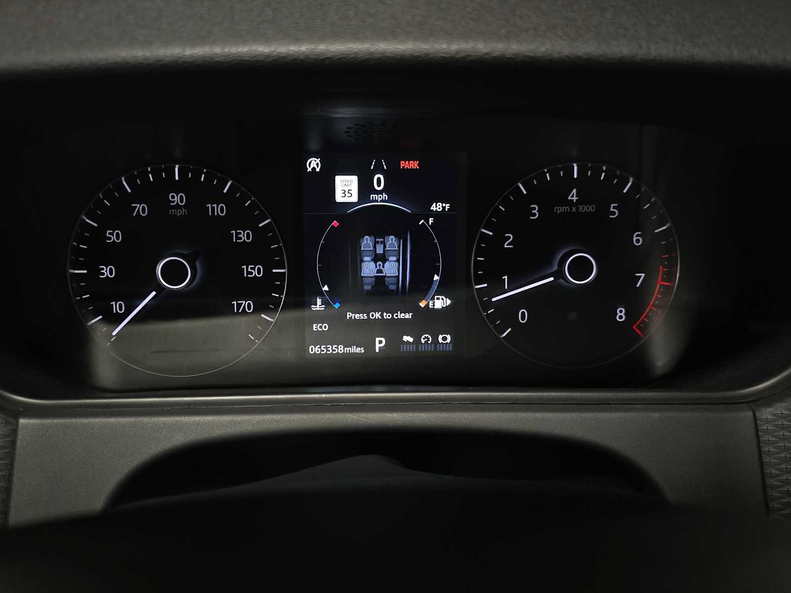 Used 2018 Land Rover Range Rover Velar S image 28