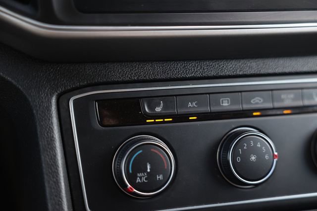 Used 2018 Volkswagen Atlas SE FWD image 34