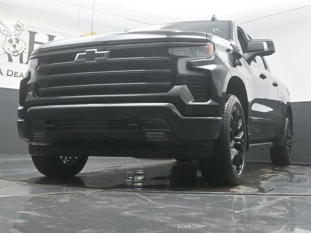 New 2026 Chevrolet Silverado 1500 High Country w/ Midnight Edition AWD/4WD image 4