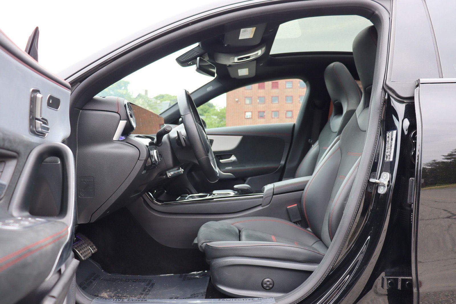 Used 2023 Mercedes-Benz CLA 250 4MATIC w/ AMG Line image 12