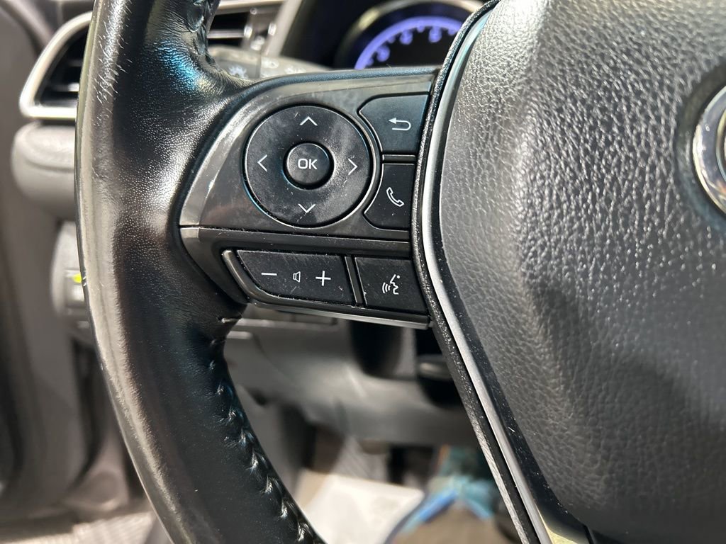 Used 2019 Toyota Camry SE w/ Convenience Package image 24