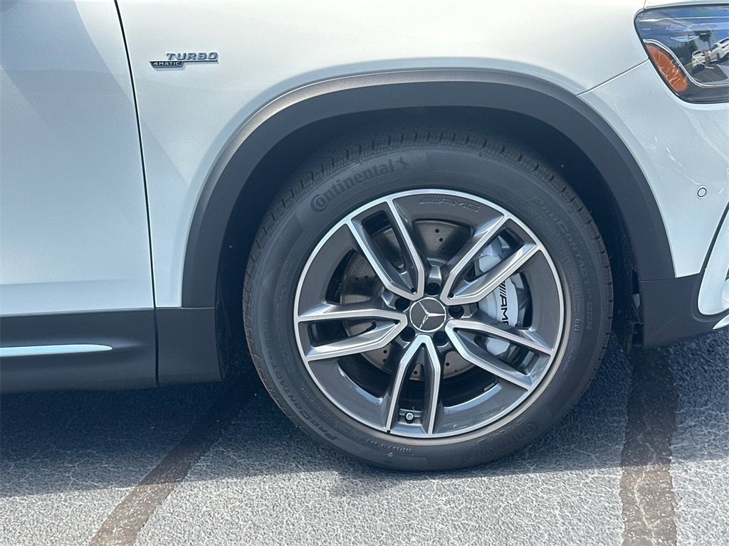 New 2026 Mercedes-Benz GLB 35 AMG 4MATIC image 14