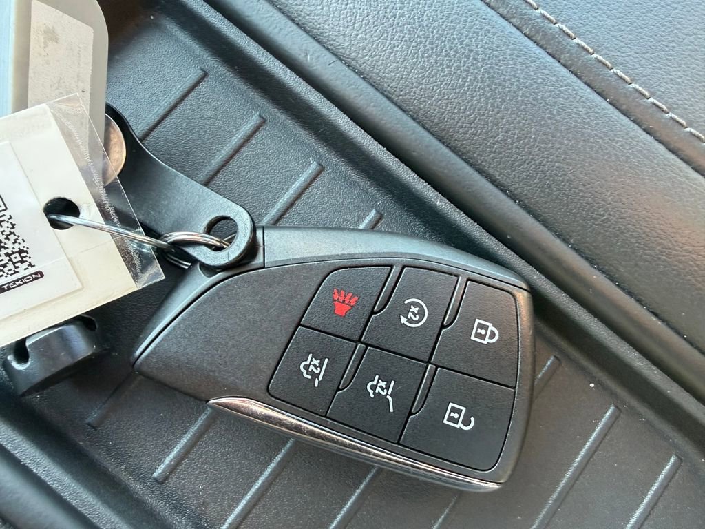 Used 2021 Chevrolet Tahoe Z71 w/ Rear Media and Nav Package image 21