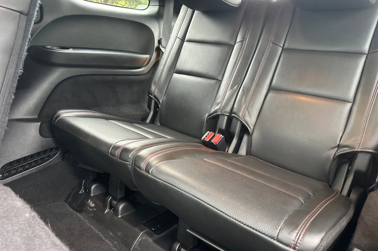 Used 2025 Dodge Durango GT image 18