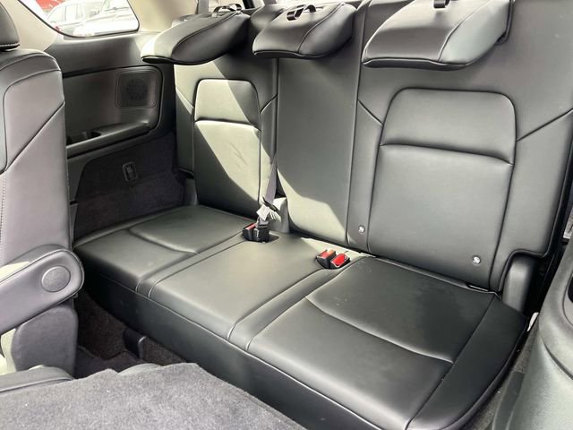 Used 2025 Nissan Pathfinder Platinum image 21