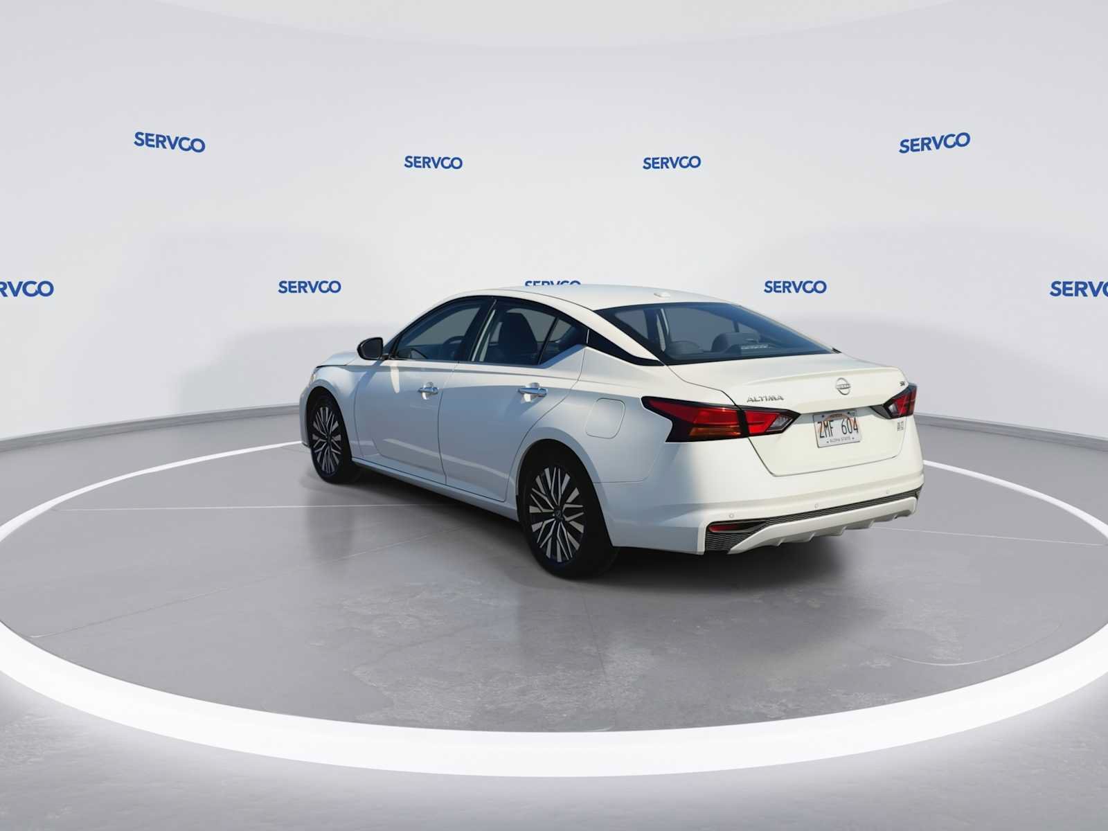 Used 2024 Nissan Altima 2.5 SV FWD image 6
