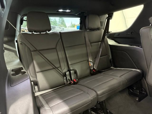 Used 2025 Chevrolet Tahoe Z71 w/ Z71 Off-Road Package AWD/4WD image 31