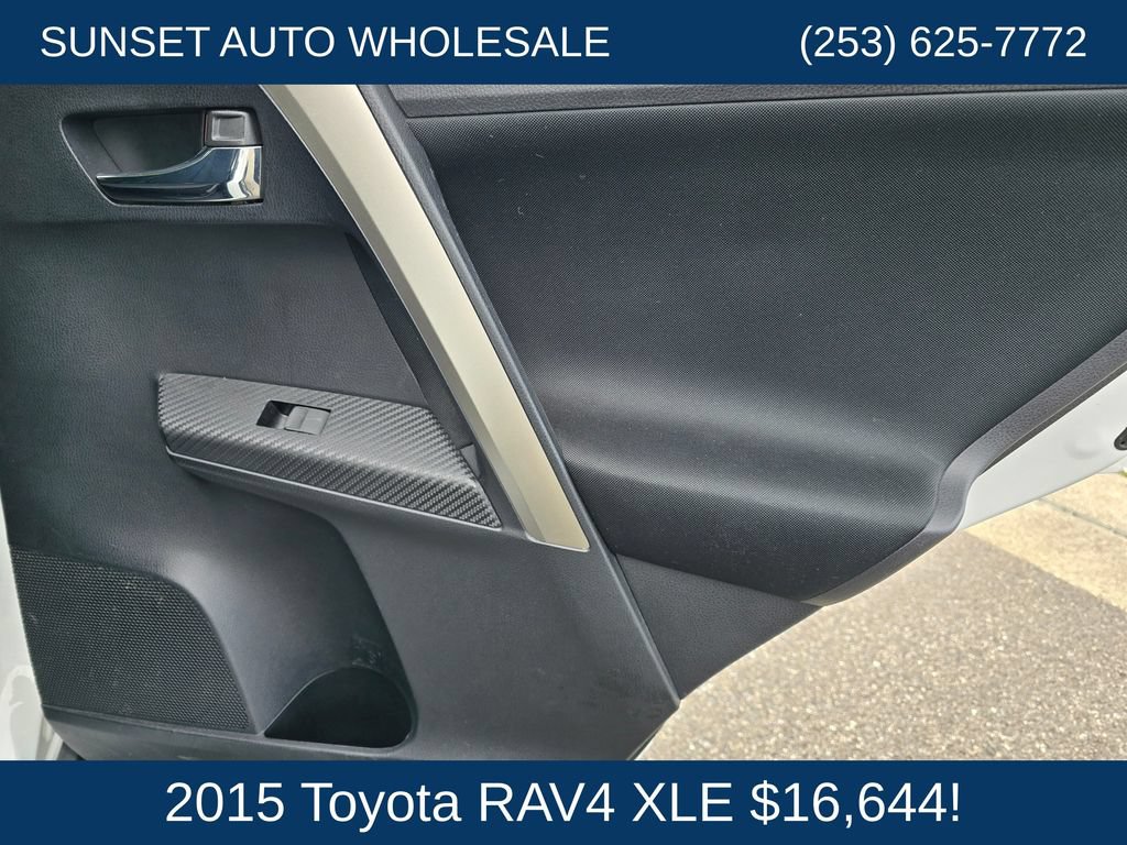 Used 2015 Toyota RAV4 XLE FWD image 21