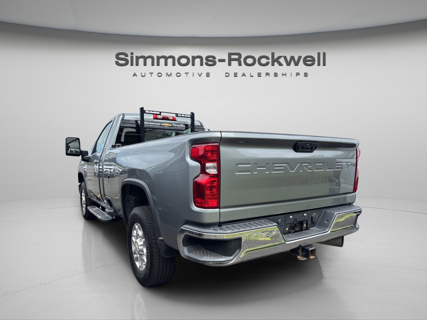 Used 2024 Chevrolet Silverado 3500 LT w/ Convenience Package AWD/4WD image 3