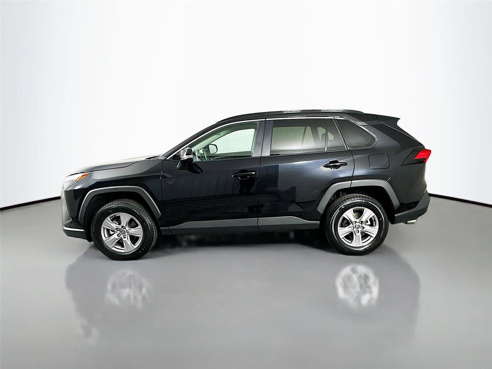 Certified 2025 Toyota RAV4 XLE image 8