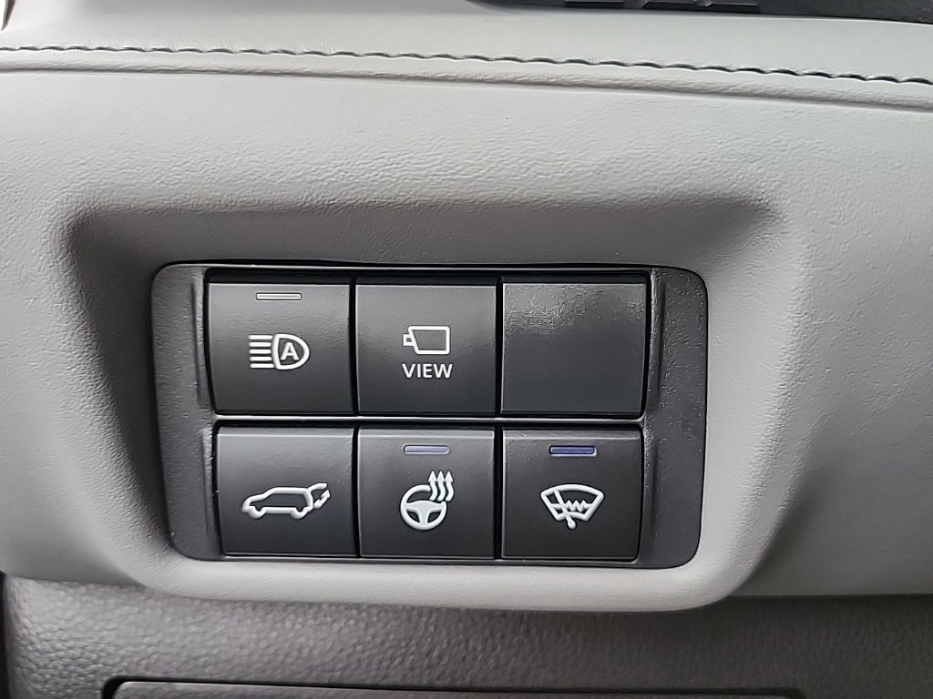 Used 2021 Toyota Highlander Platinum image 43