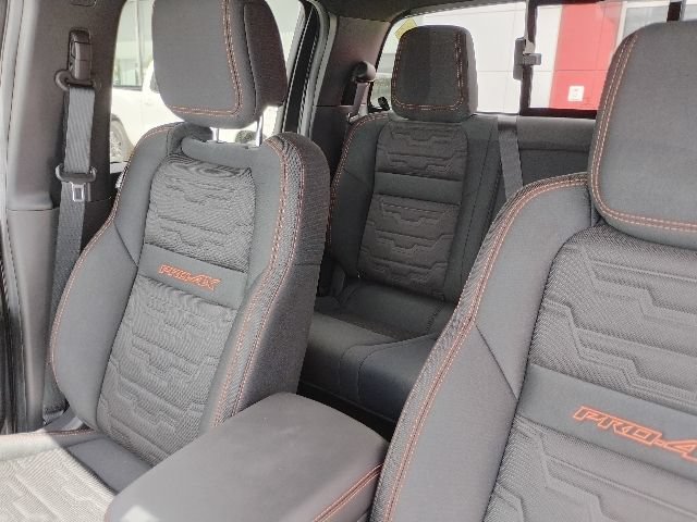 New 2026 Nissan Frontier PRO-4X w/ Pro-4x Convenience Package AWD/4WD image 16