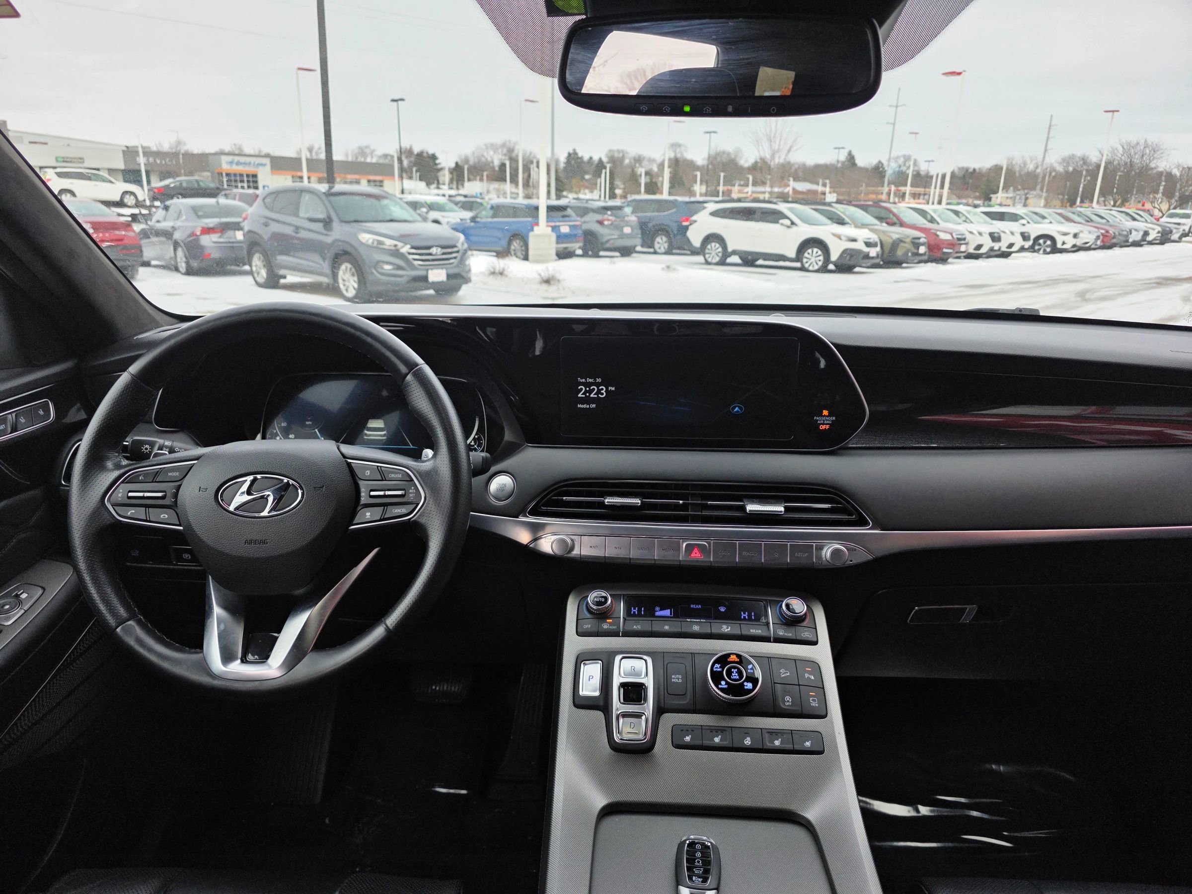 Used 2022 Hyundai Palisade Calligraphy image 13