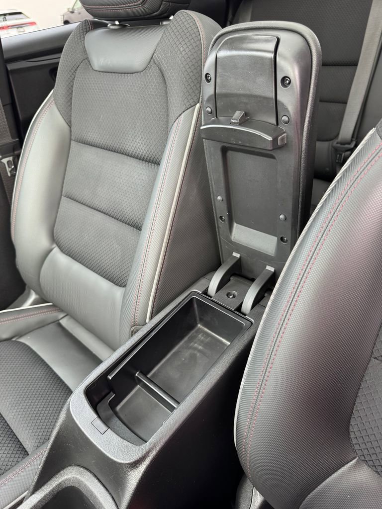 Used 2023 Chevrolet TrailBlazer RS w/ Sun and Liftgate Package image 27