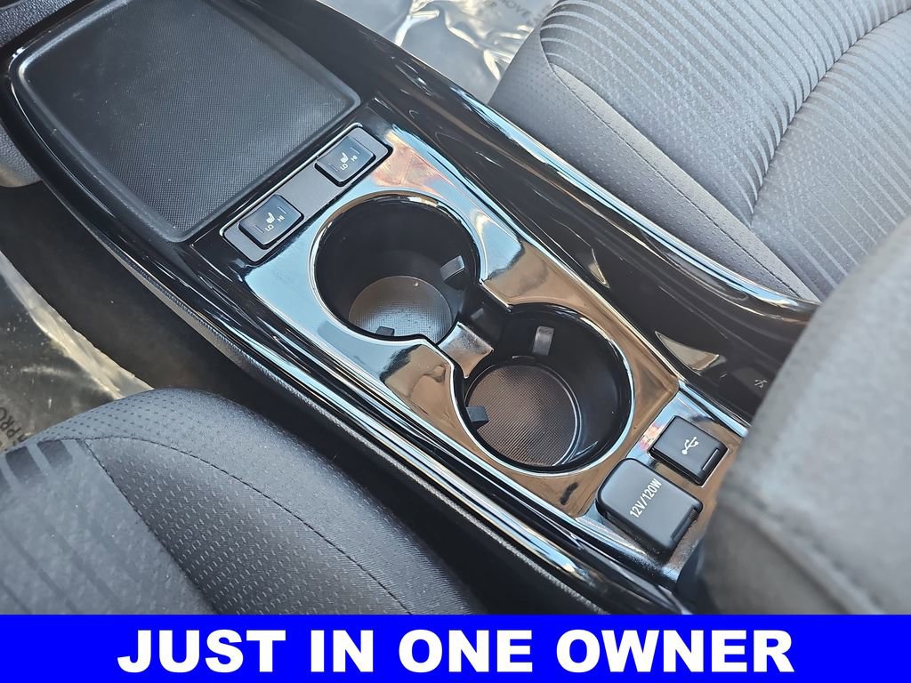 Used 2021 Toyota Prius Prime LE w/ Carpet Mat Package (TMS) image 22