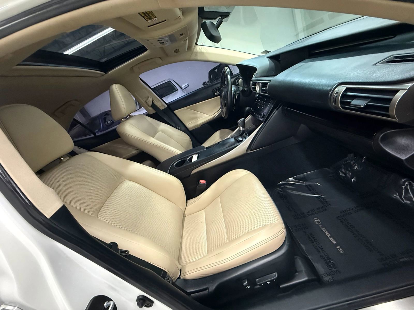 Used 2014 Lexus IS 350 w/ Navigation Package image 22