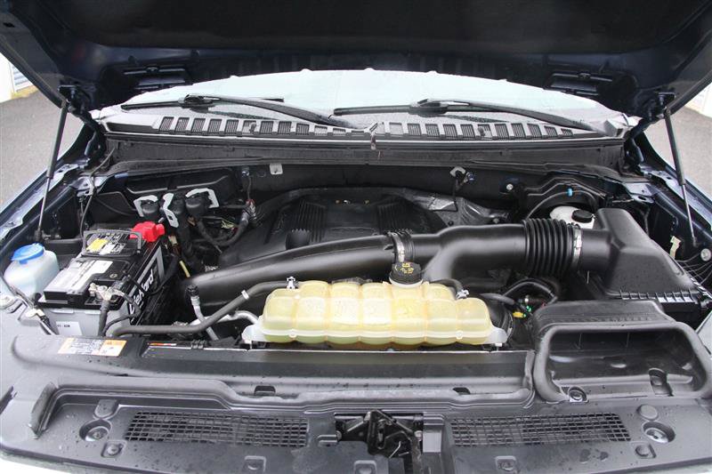 Used 2020 Ford Expedition Max XLT w/ Equipment Group 202A AWD/4WD image 10