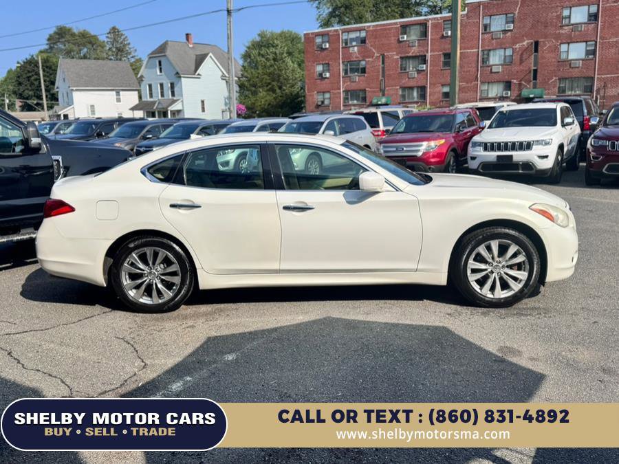 Used 2012 INFINITI M37 x w/ Premium Pkg image 4
