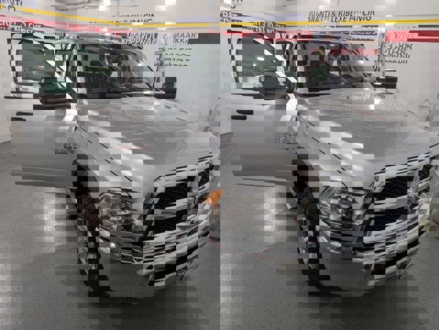 Used 2018 RAM 2500 Tradesman w/ Chrome Appearance Group image 9