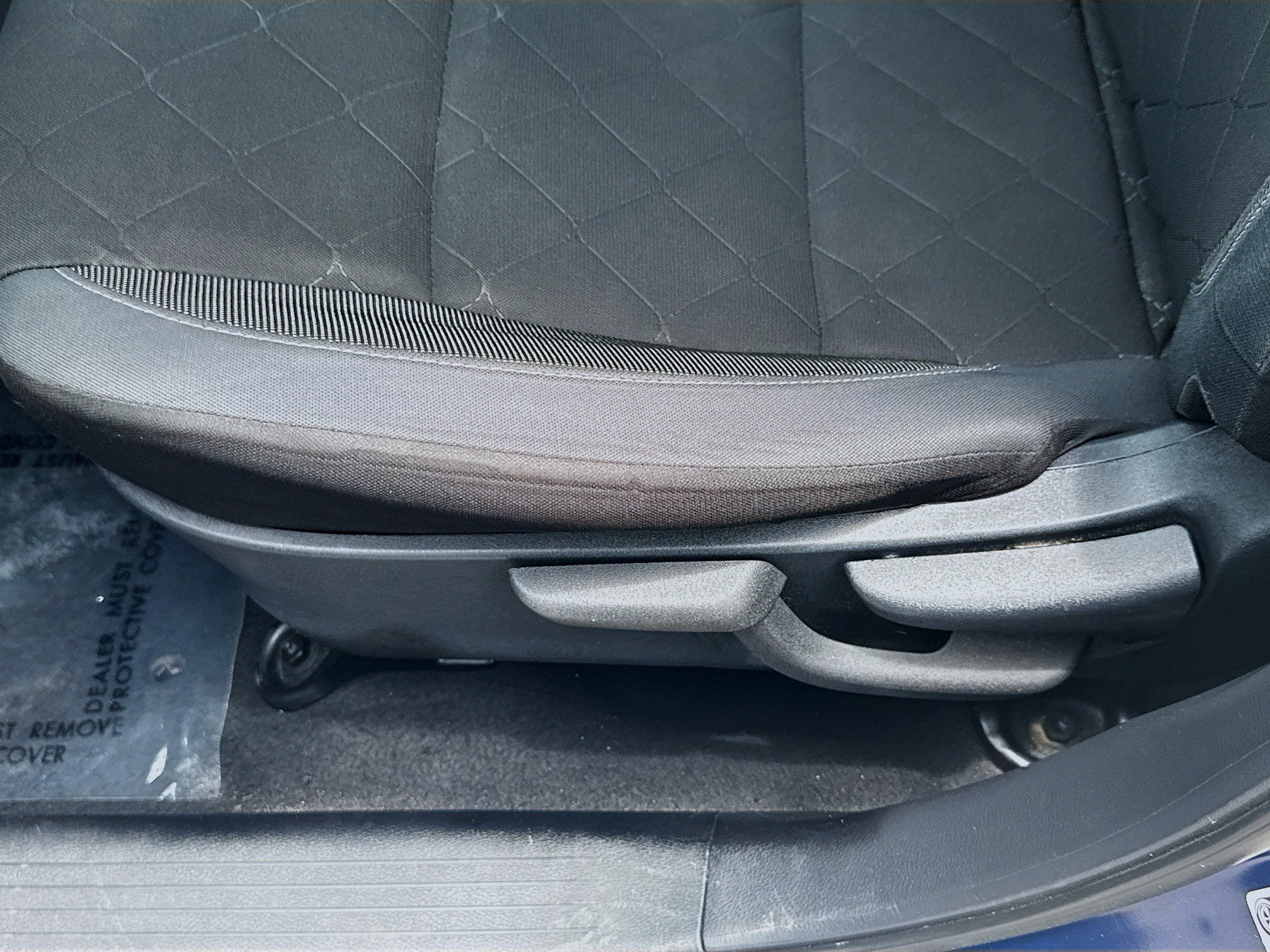 Used 2019 Nissan Kicks SR FWD image 17