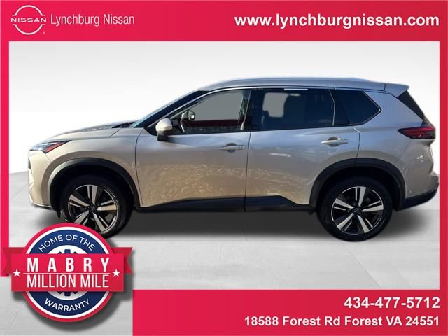 Used 2024 Nissan Rogue SL image 1