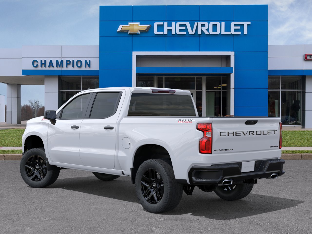 New 2026 Chevrolet Silverado 1500 Custom Trail Boss w/ LPO, Dark Essentials Package AWD/4WD image 3