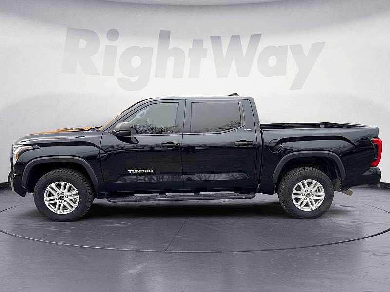Used 2022 Toyota Tundra SR5 image 2