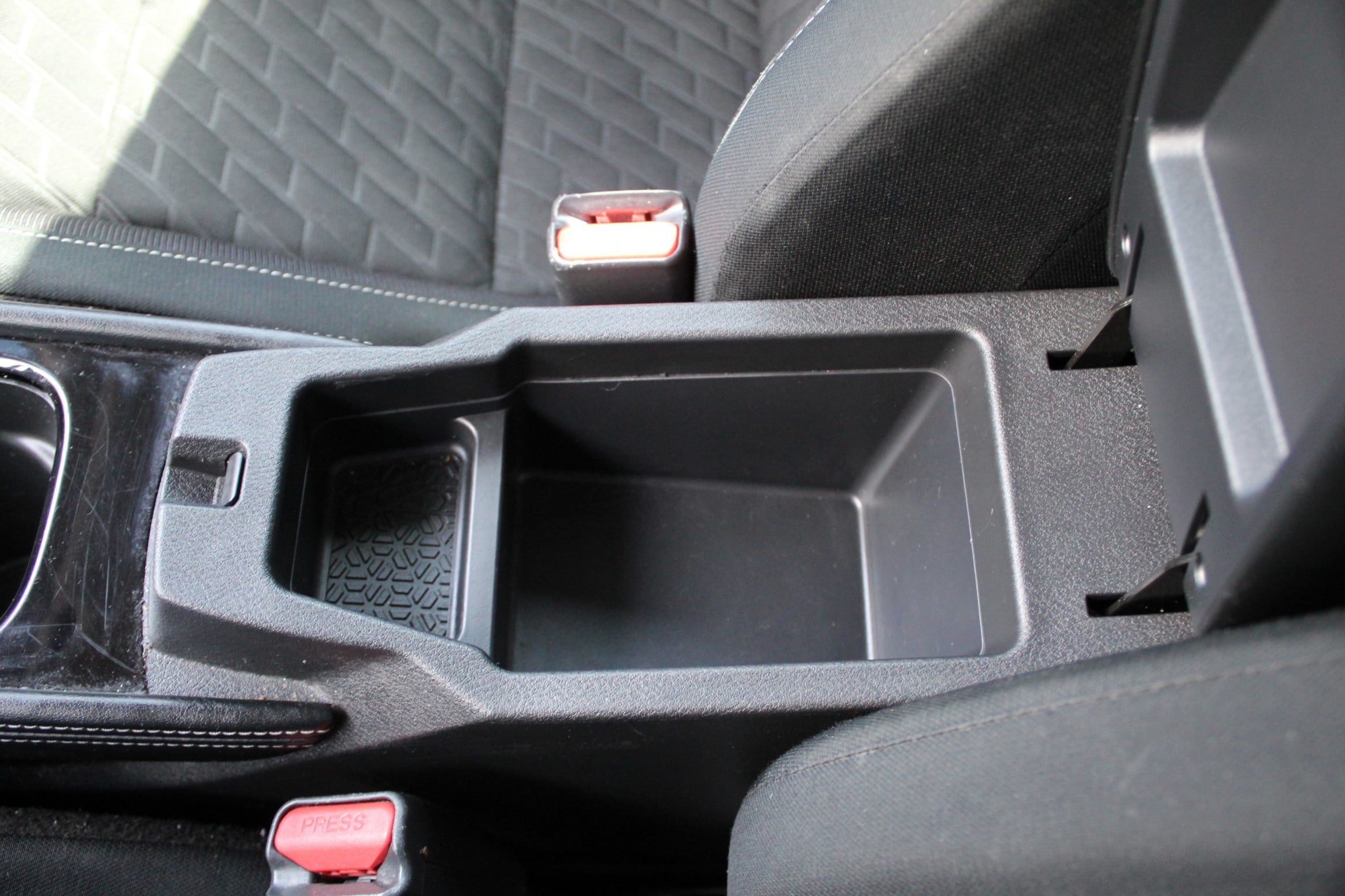 Used 2022 Nissan Kicks SV FWD image 31