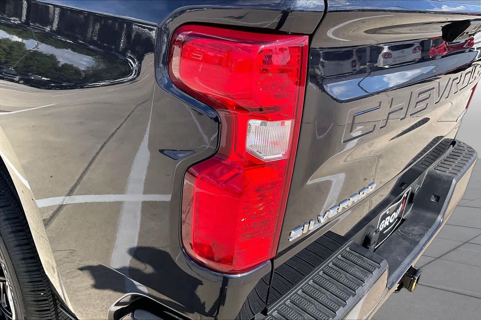 Used 2022 Chevrolet Silverado 1500 Custom RWD image 27