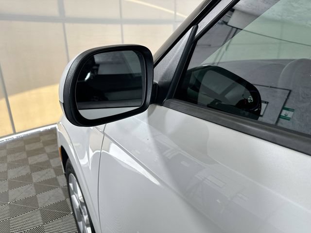 Used 2023 Kia Soul LX w/ LX Technology Package FWD image 10