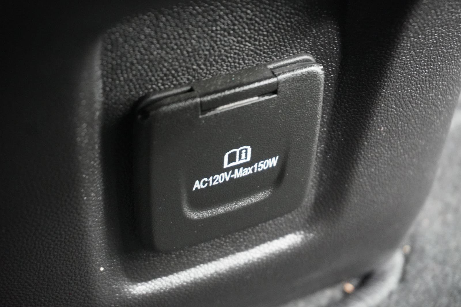 Used 2023 Chevrolet Equinox LT image 43