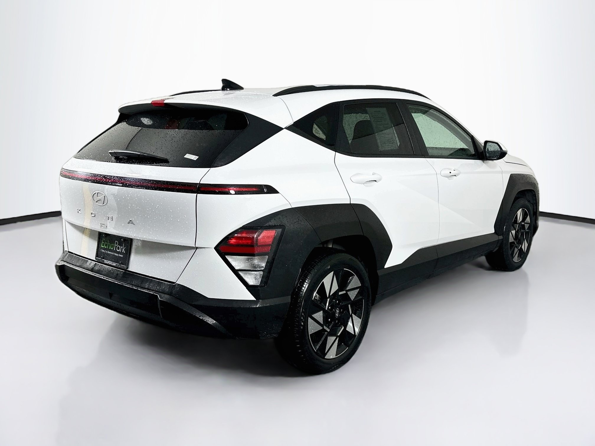Used 2025 Hyundai Kona SEL FWD image 9