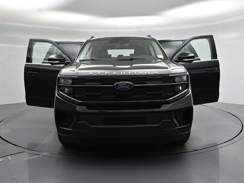 New 2026 Ford Expedition Active AWD/4WD image 31