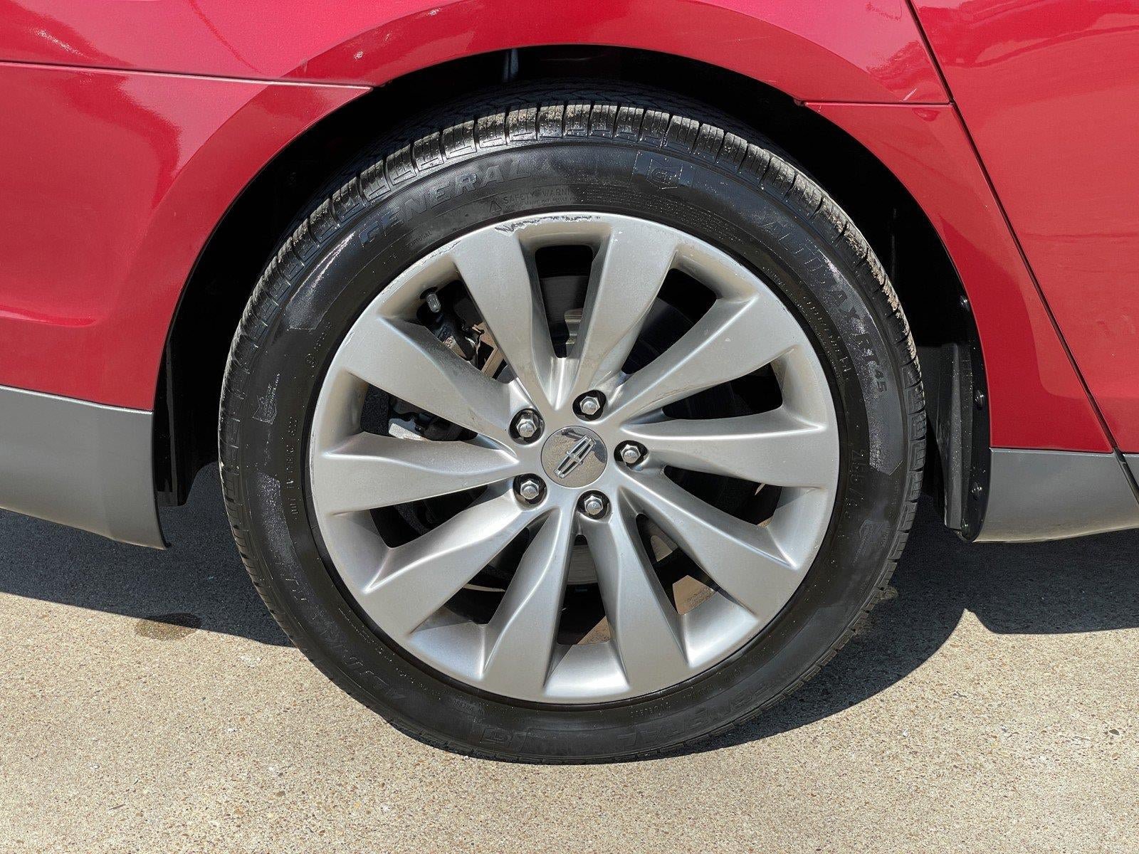 Used 2014 Lincoln MKS FWD image 56