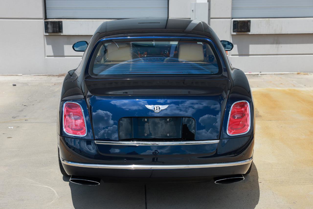 Used 2012 Bentley Mulsanne RWD image 9