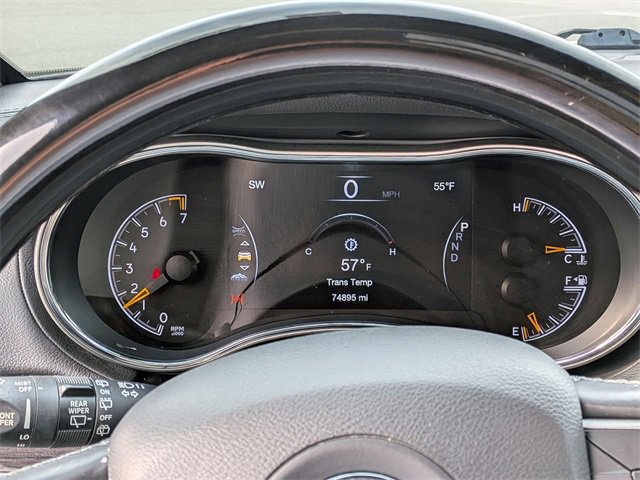 Used 2020 Jeep Grand Cherokee Overland image 19