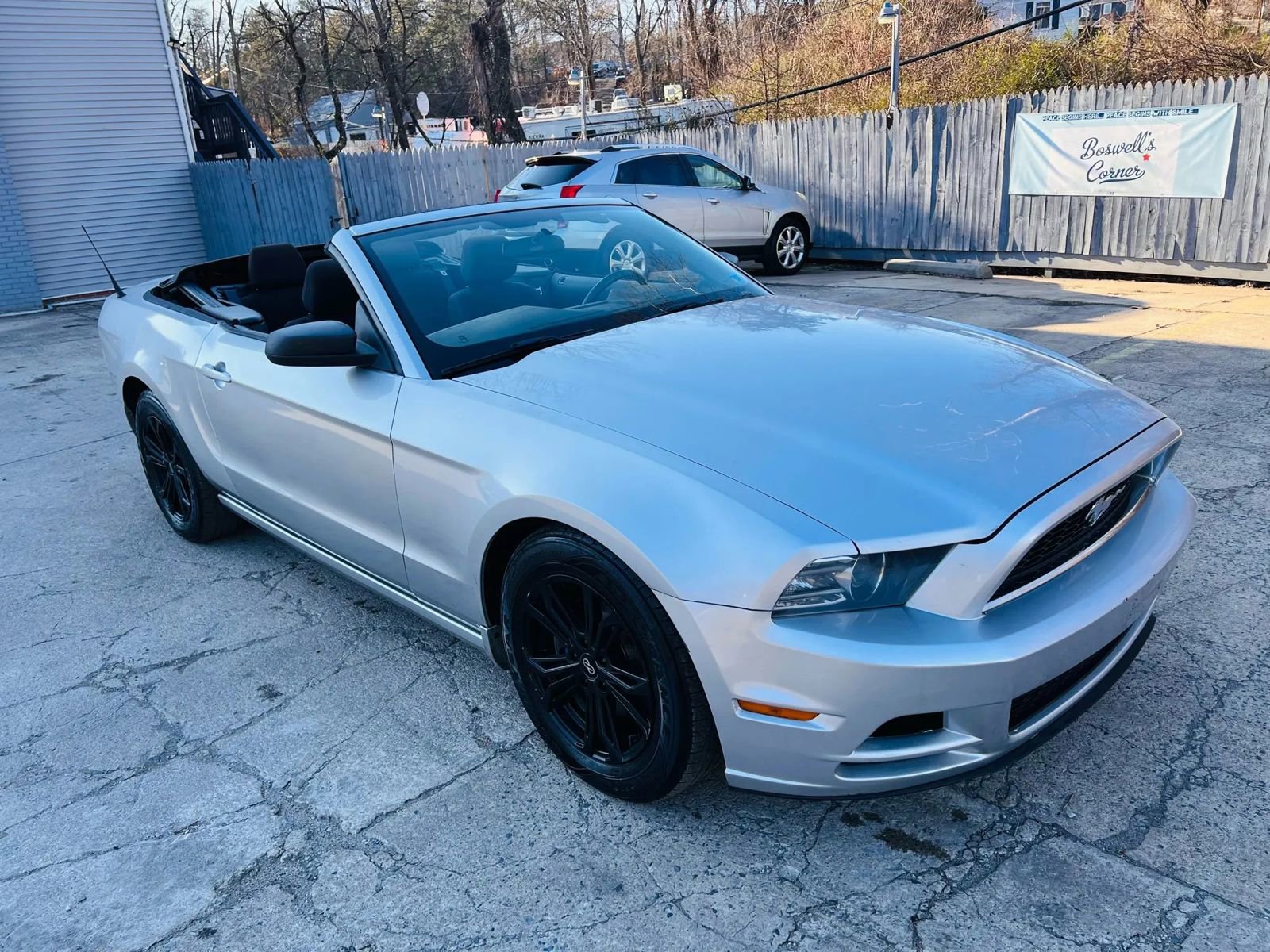 Used 2014 Ford Mustang Convertible image 12