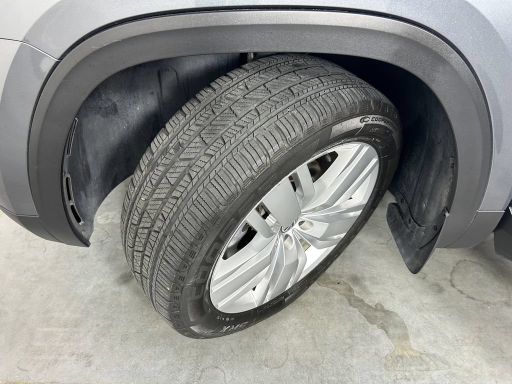 Used 2019 Volkswagen Atlas SEL AWD/4WD image 28