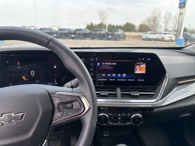 Used 2025 Chevrolet Trax ACTIV w/ Sunroof Package image 6