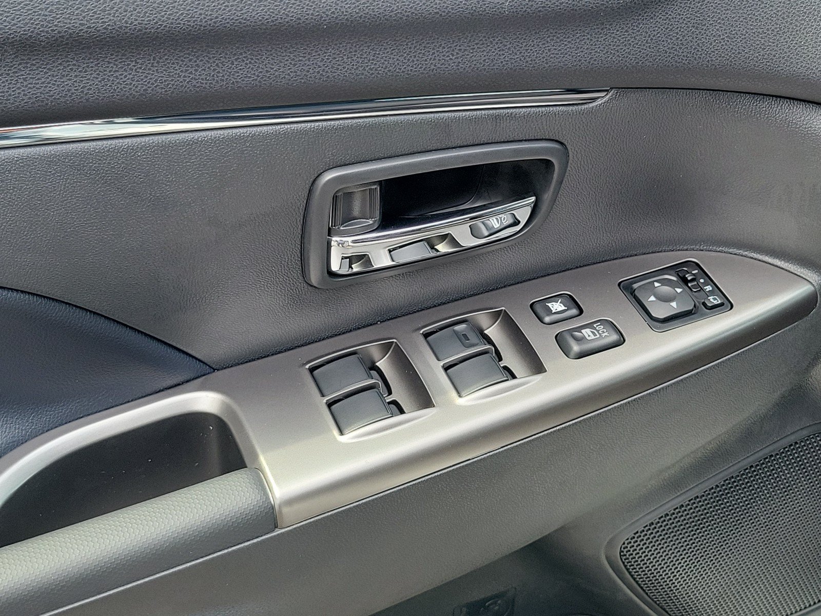 New 2026 Mitsubishi Outlander Sport SE AWD/4WD image 18