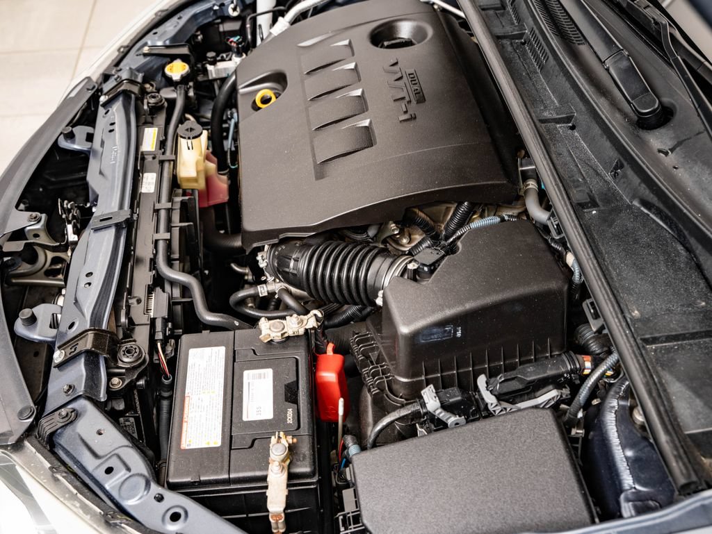 Used 2015 Toyota Corolla LE FWD image 49