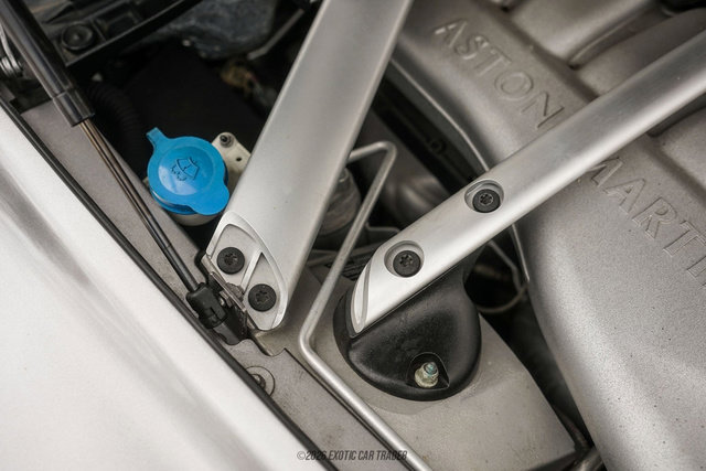 Used 2005 Aston Martin DB9 Coupe image 21