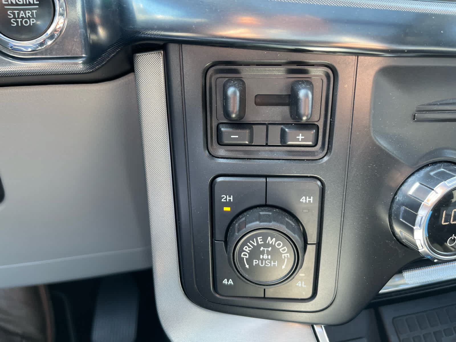 Used 2021 Ford F150 Limited AWD/4WD image 18