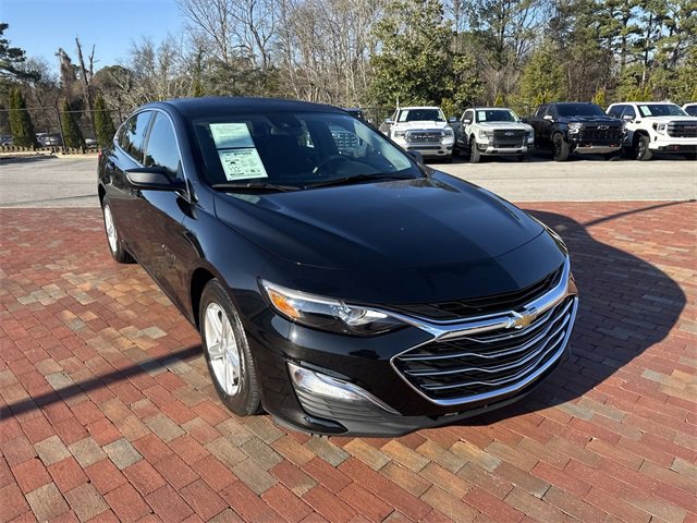 Used 2023 Chevrolet Malibu LS image 38