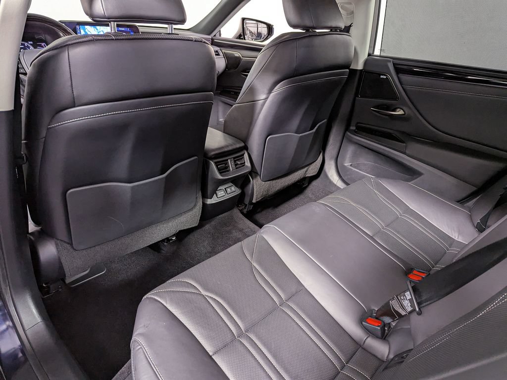 Used 2019 Lexus ES 350 Ultra Luxury w/ Accessory Package FWD image 46